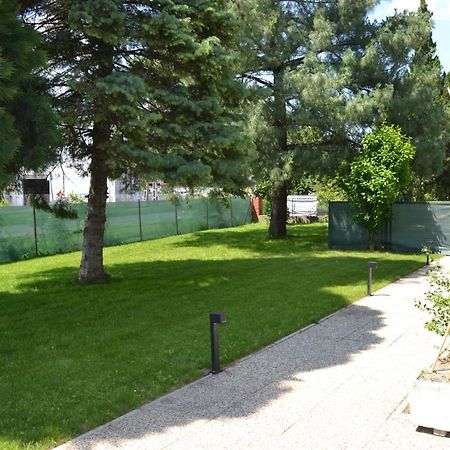 Akvamarin Apartman Кестхей Экстерьер фото