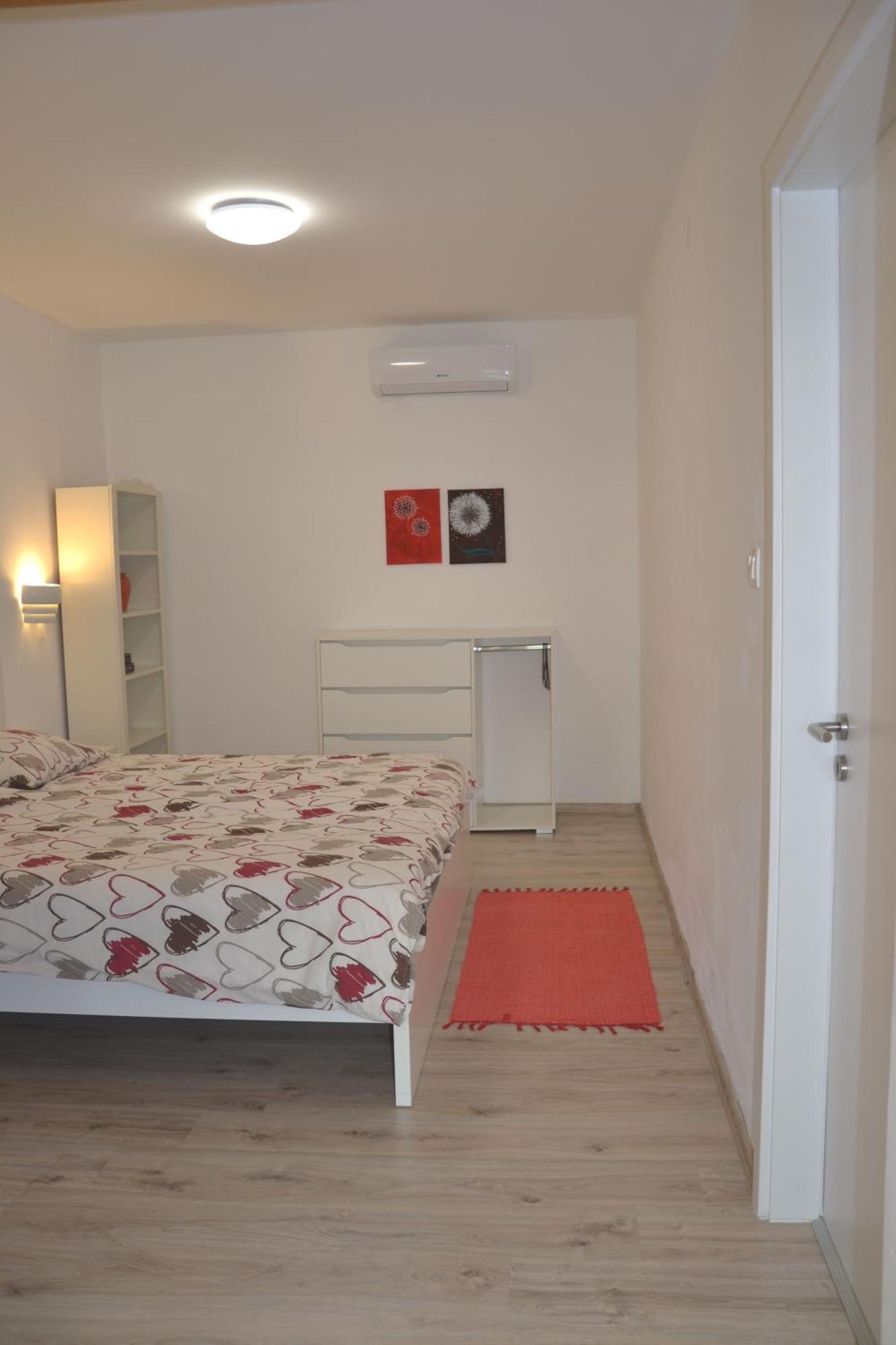 Akvamarin Apartman Кестхей Экстерьер фото
