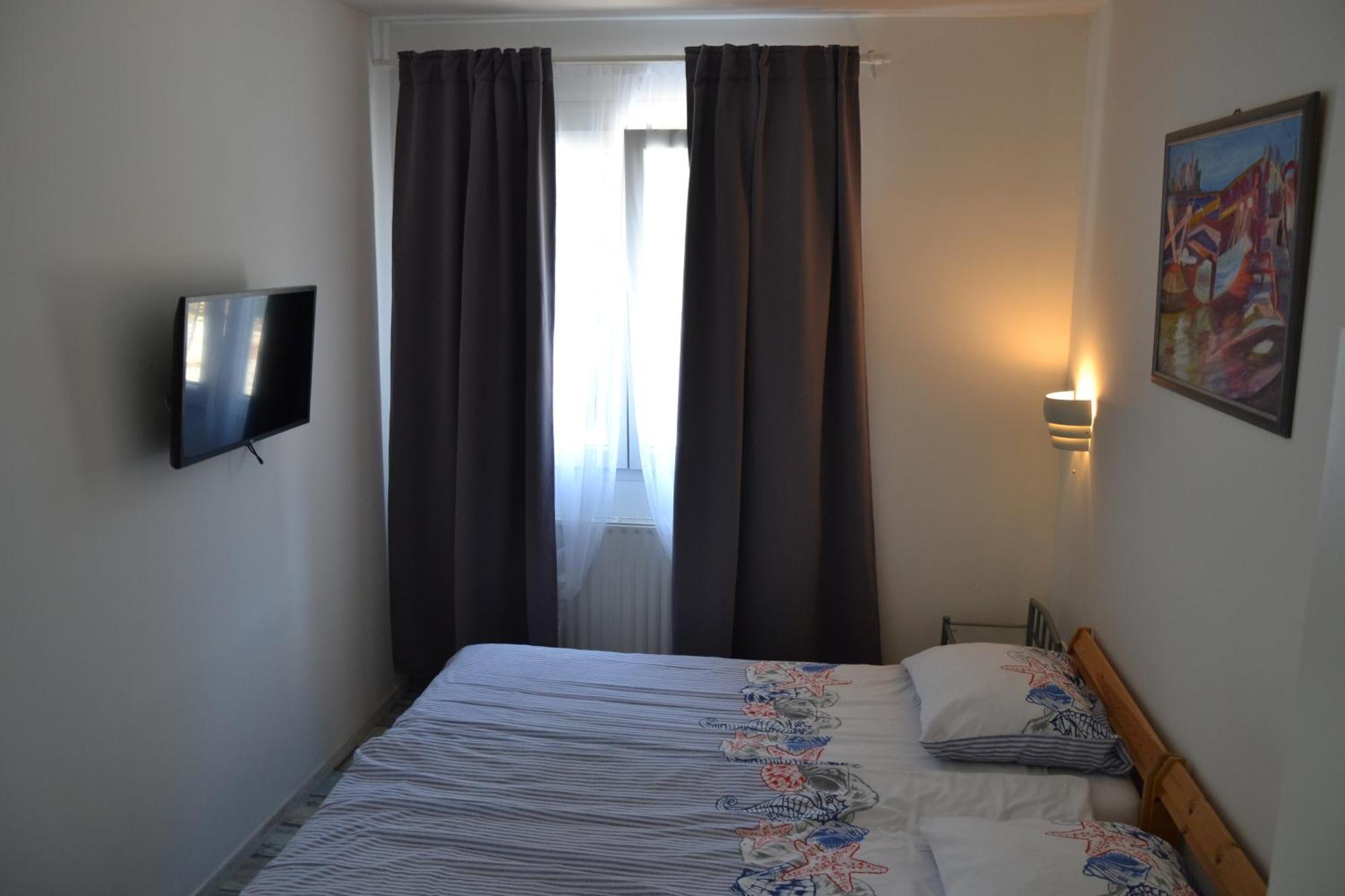 Akvamarin Apartman Кестхей Экстерьер фото