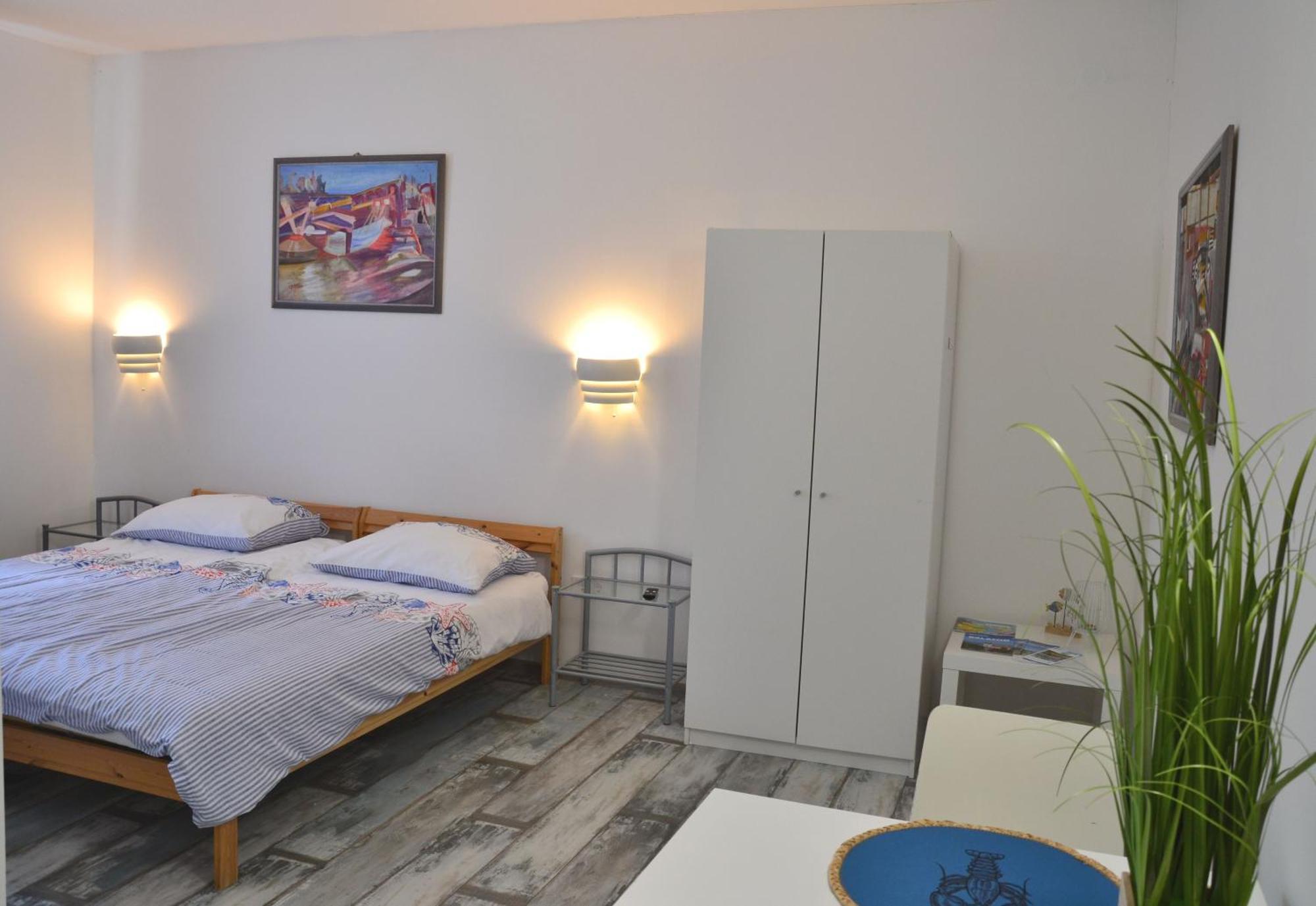 Akvamarin Apartman Кестхей Экстерьер фото